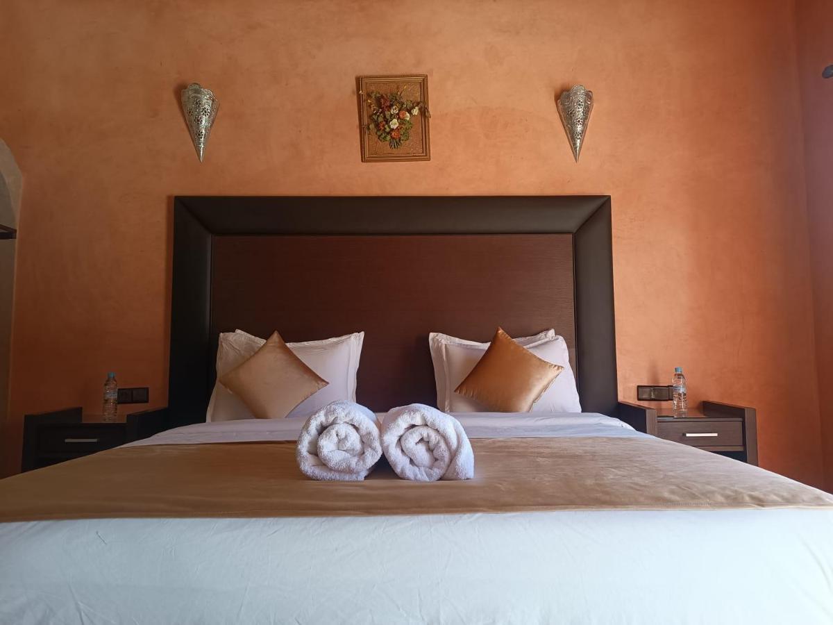 Auberge de jeunesse Dar Bahnini Chez Madame Nadia à Skoura Extérieur photo