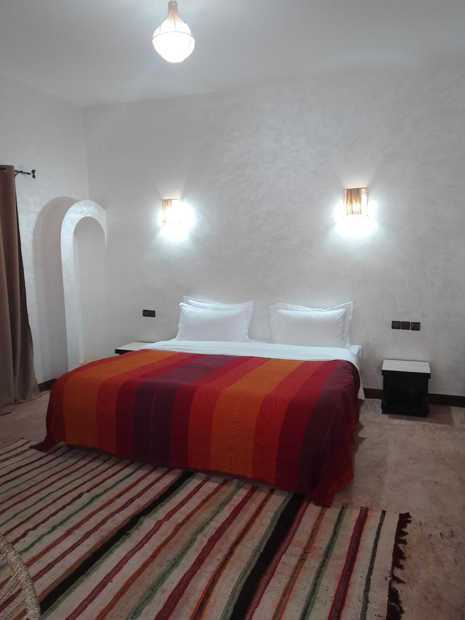 Auberge de jeunesse Dar Bahnini Chez Madame Nadia à Skoura Extérieur photo