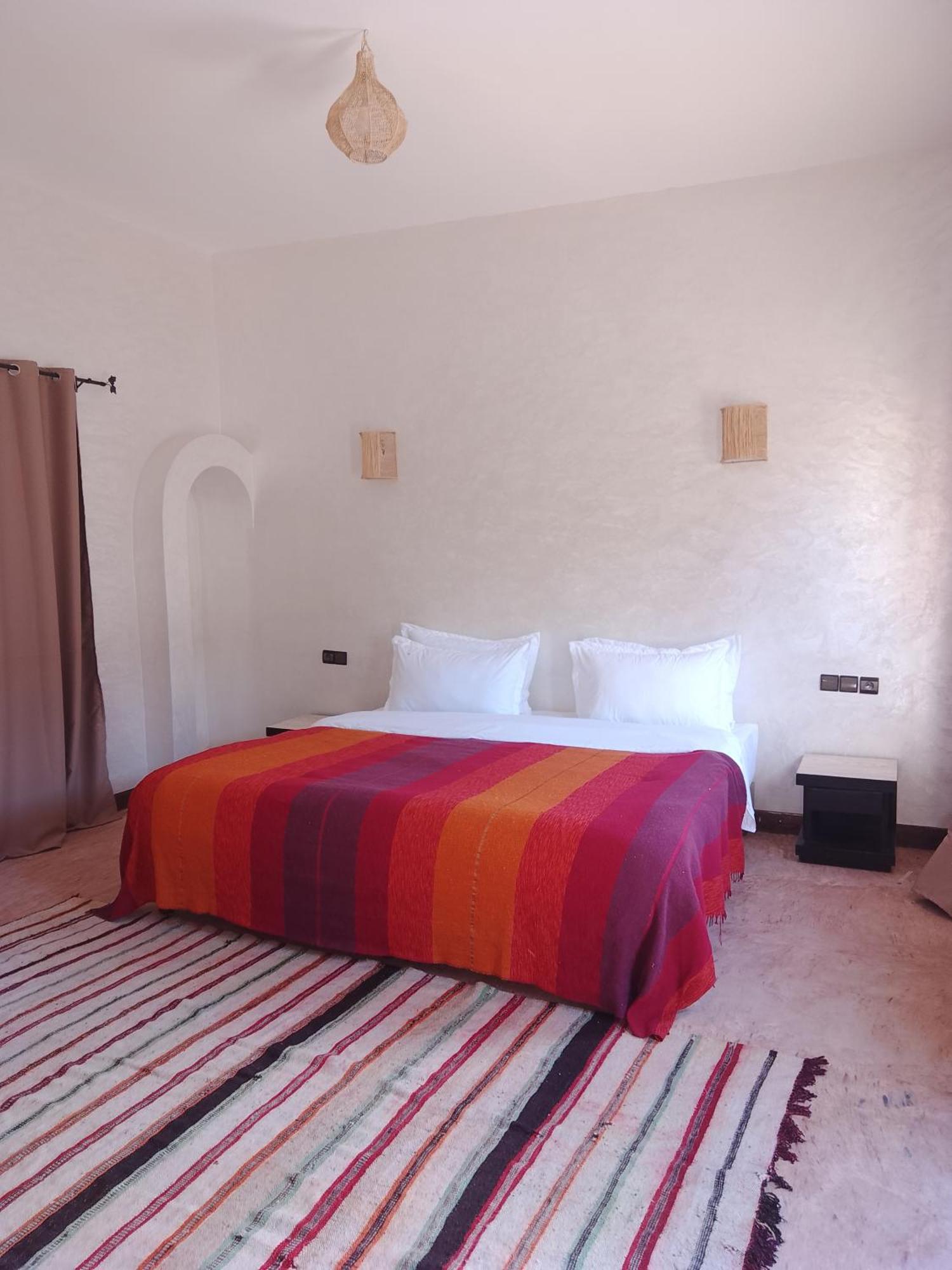 Auberge de jeunesse Dar Bahnini Chez Madame Nadia à Skoura Extérieur photo