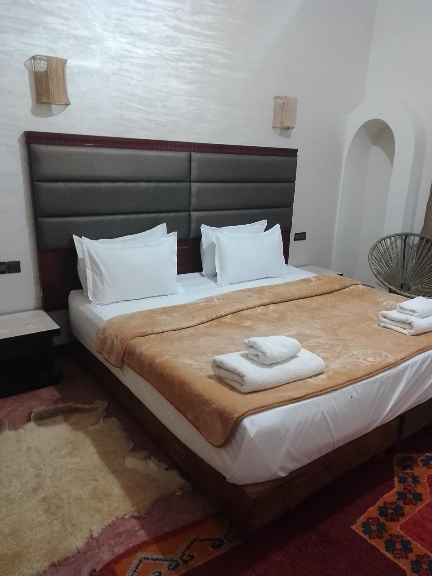 Auberge de jeunesse Dar Bahnini Chez Madame Nadia à Skoura Extérieur photo