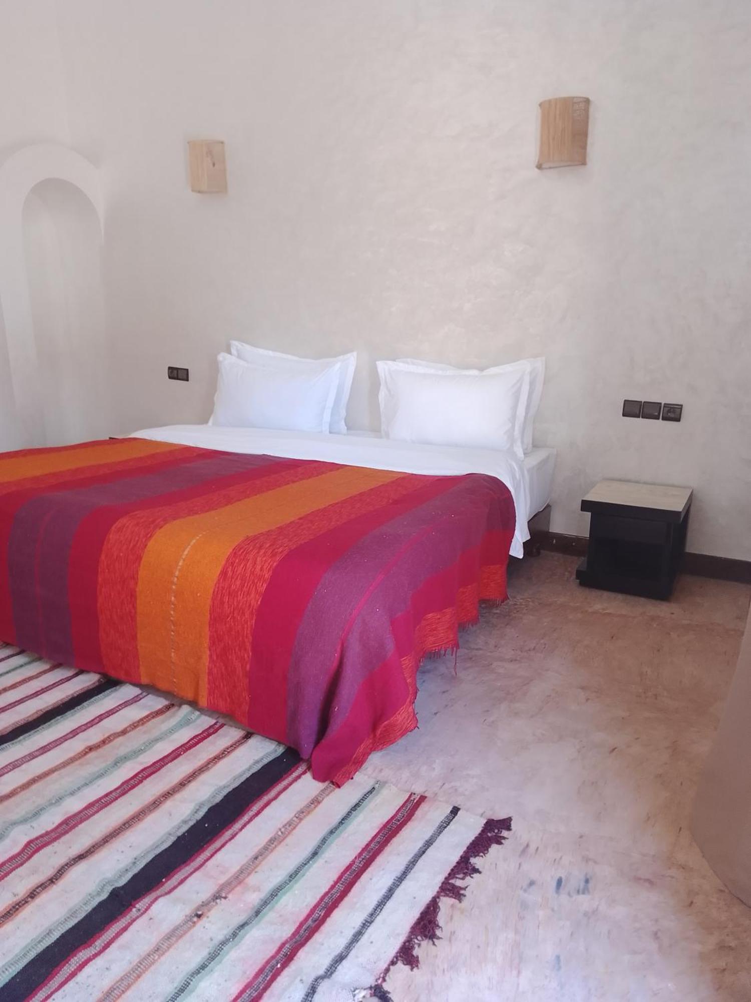 Auberge de jeunesse Dar Bahnini Chez Madame Nadia à Skoura Extérieur photo