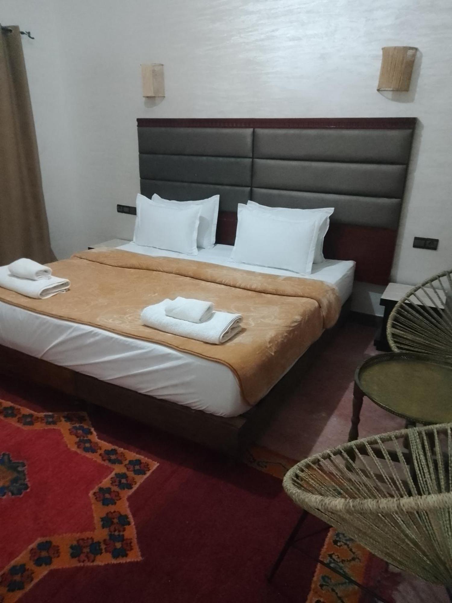 Auberge de jeunesse Dar Bahnini Chez Madame Nadia à Skoura Extérieur photo