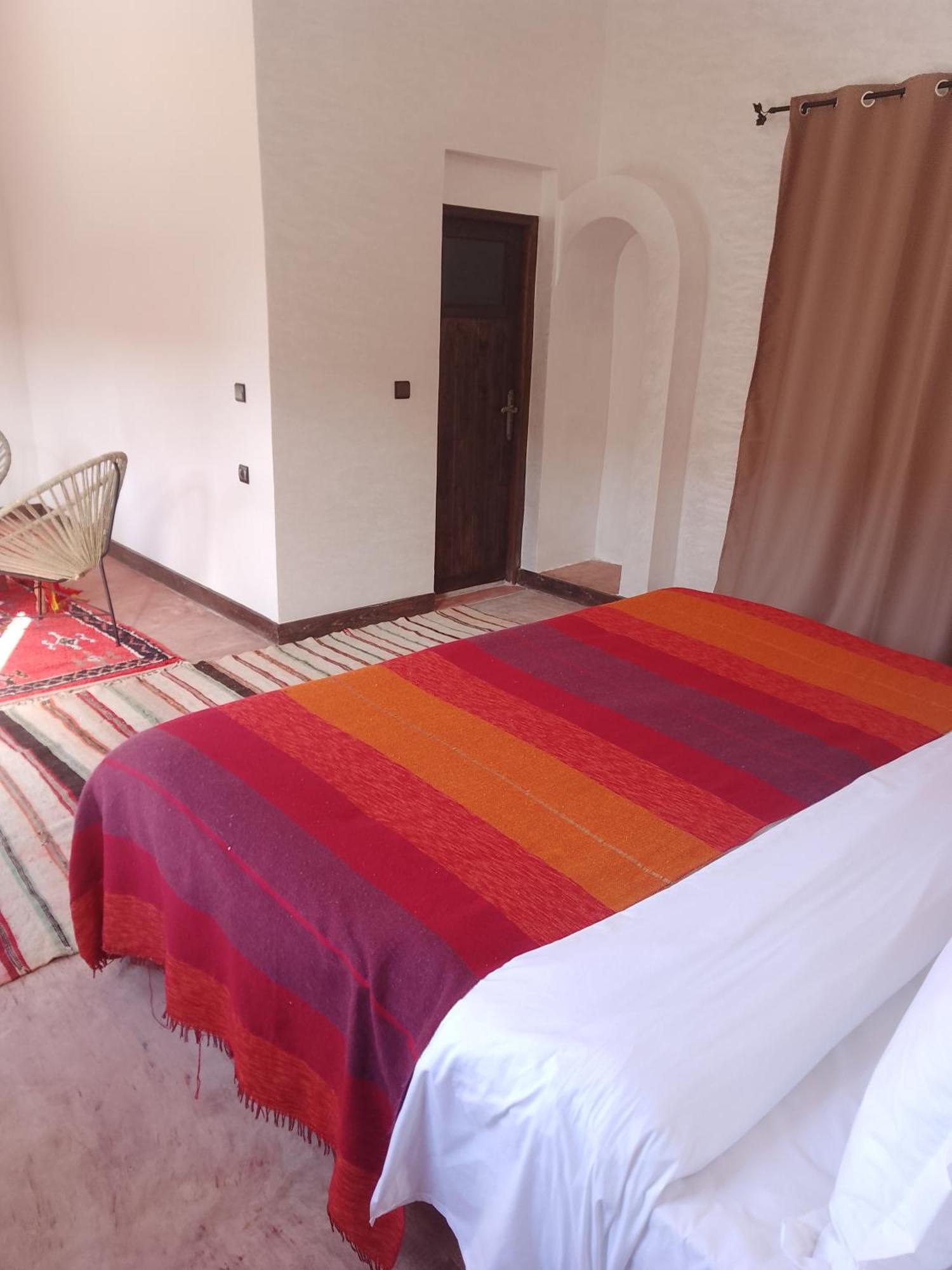 Auberge de jeunesse Dar Bahnini Chez Madame Nadia à Skoura Extérieur photo