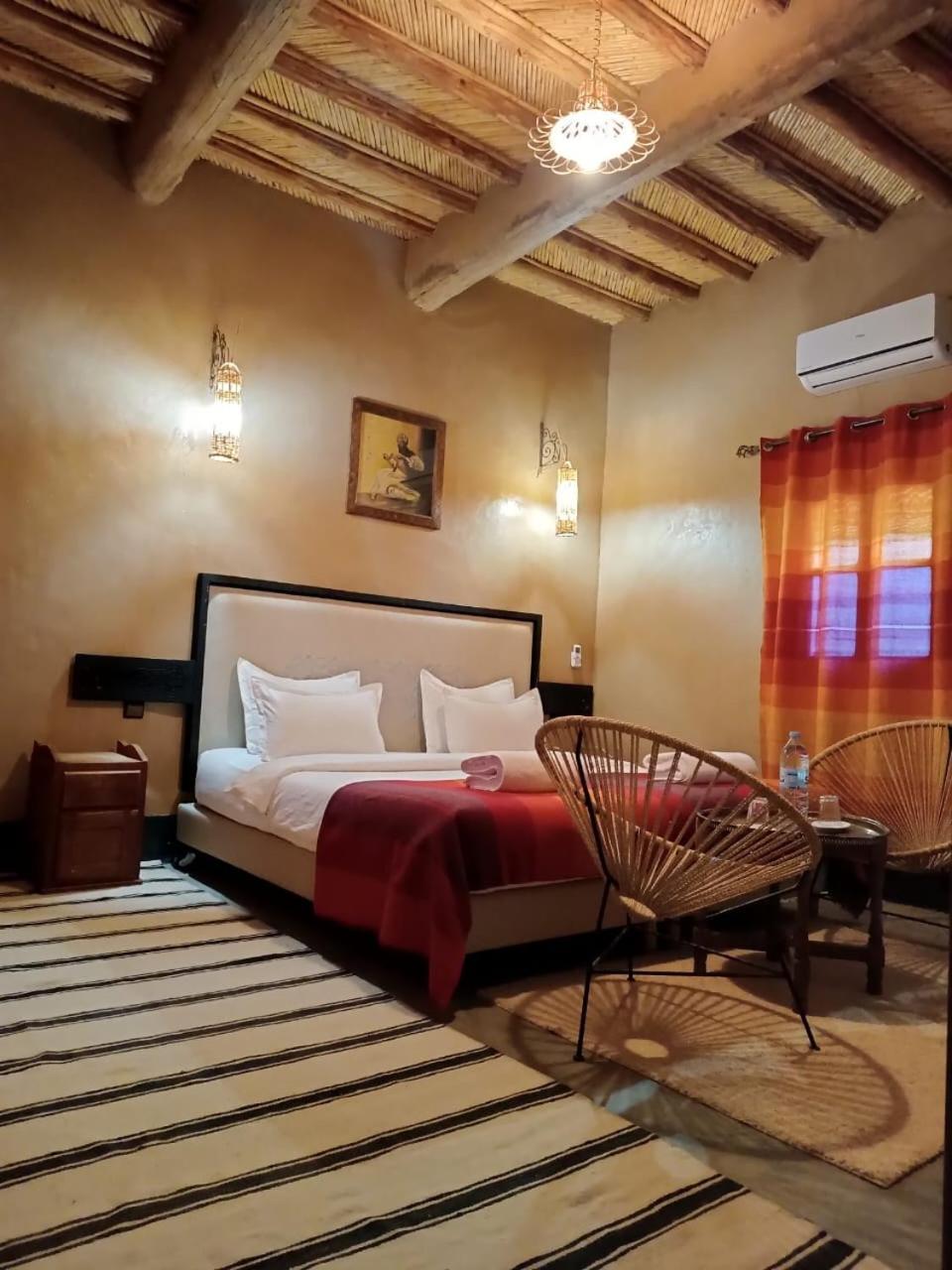 Auberge de jeunesse Dar Bahnini Chez Madame Nadia à Skoura Extérieur photo